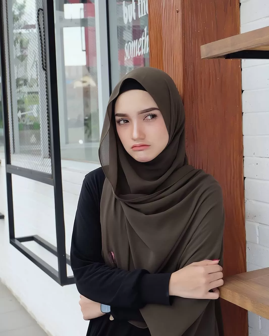6 Hal yang Sebaiknya Tidak Ditanyakan pada Perempuan, Agar Tidak Cemberut