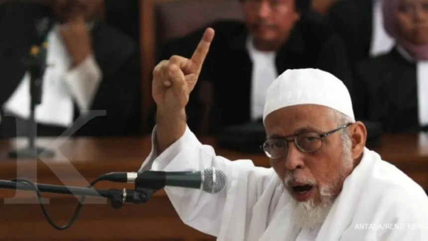 Abu Bakar Ba’asyir: Perjalanan dari Pendiri Pesantren hingga Terdakwa Terorisme