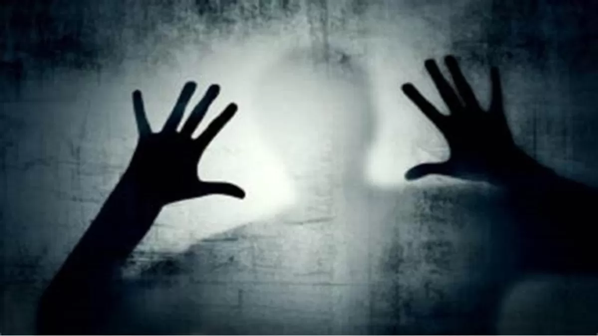 Perempuan Ini Rampok Nyawa Seorang Bocah Hanya demi Emas