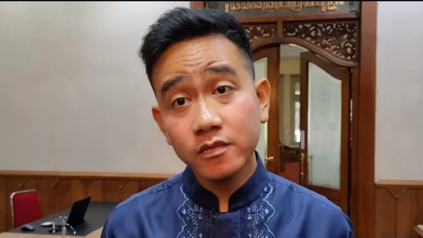 Gibran Diperiksa Bawaslu, Media Asing Soroti Pilpres RI