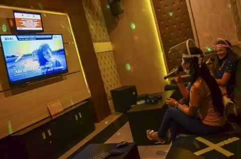 Pajak Hiburan 40-75%, Bisnis Spa-Karaoke Terancam Gulung Tikar