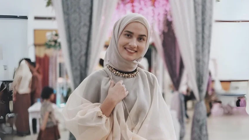 Mau Tampil Cantik di Kondangan? Ini Dia Pilihan Outfit yang Tepat!
