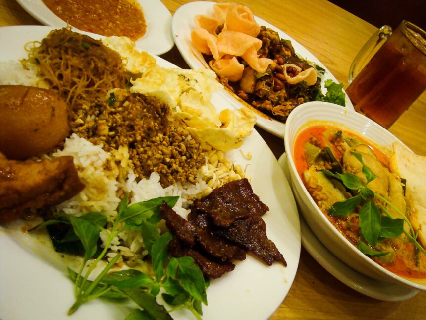 Makan Malam Apakah Bikin Gemuk? Ini Jawabannya!