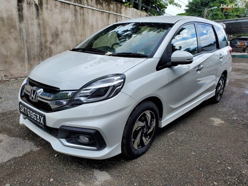 Panduan Membeli Mobil Sunroof Murah: Pilihan Terbaik di Pasaran!