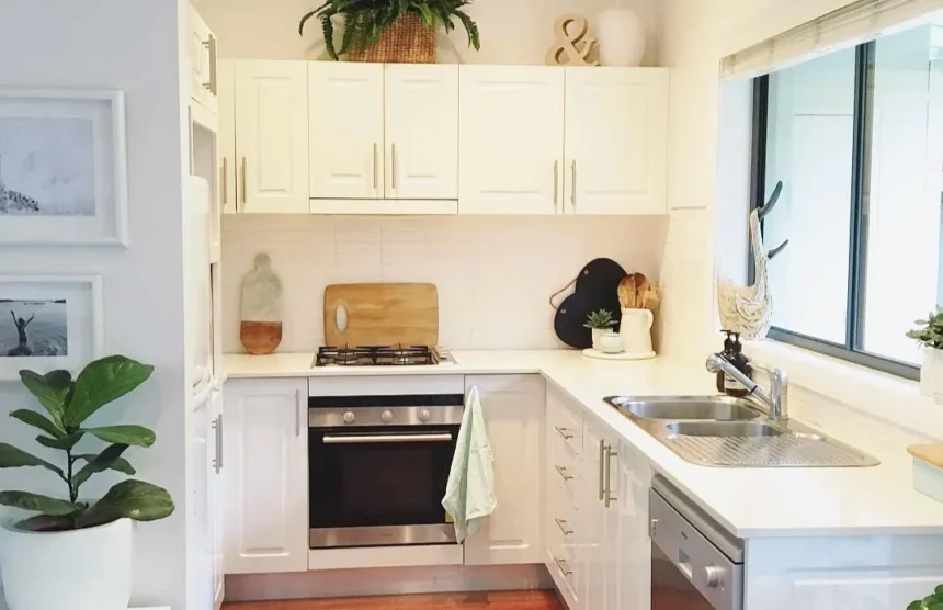 6 Ide Desain Dapur Terbaru yang Bikin Emak-Emak Memasak dengan Enak