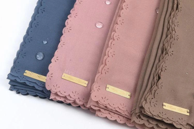 Panduan Memilih Hijab Waterproof yang Nyaman dan Stylish, Serta Rekomendasi Produk yang Harus Kamu Punya