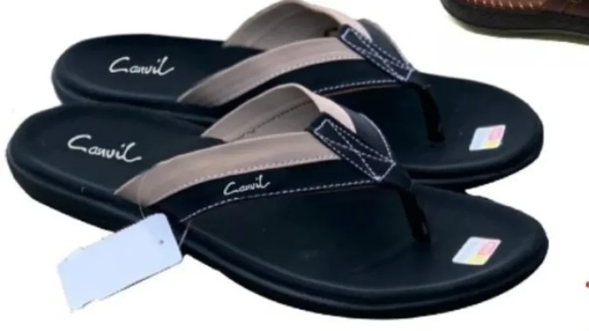 Sandal Slide, Solusi Nyaman dan Trendi untuk Gaya Santai Anda