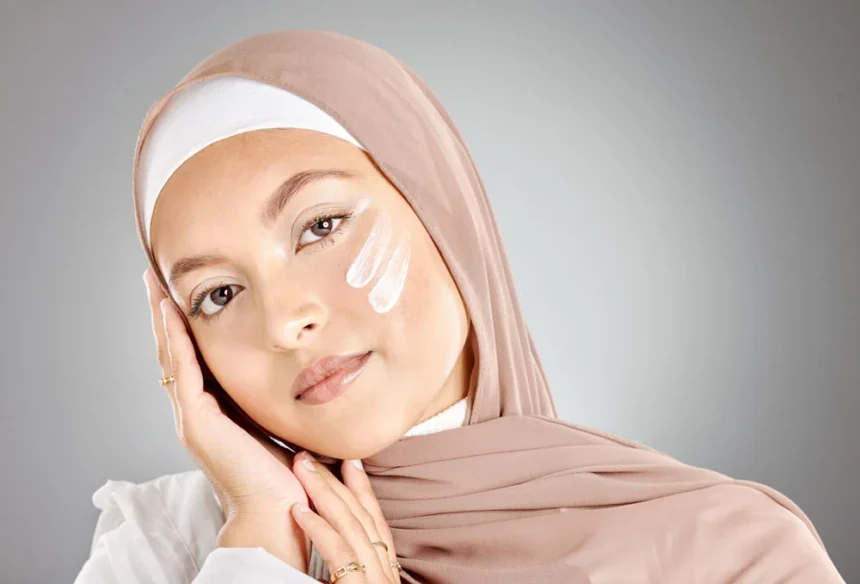 5 langkah Skincare Pagi dan Malam, untuk Cegah Kulit Kering dan Kusam Saat Puasa