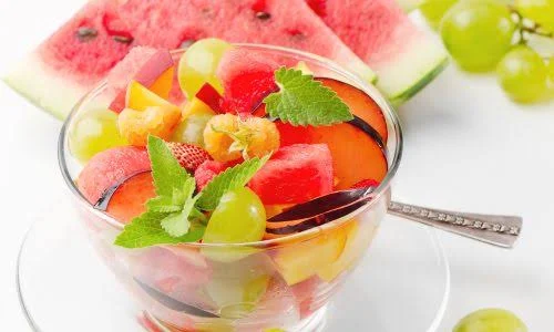 Es Buah Segar: Resep Lezat dan Menyegarkan untuk Buka Puasa