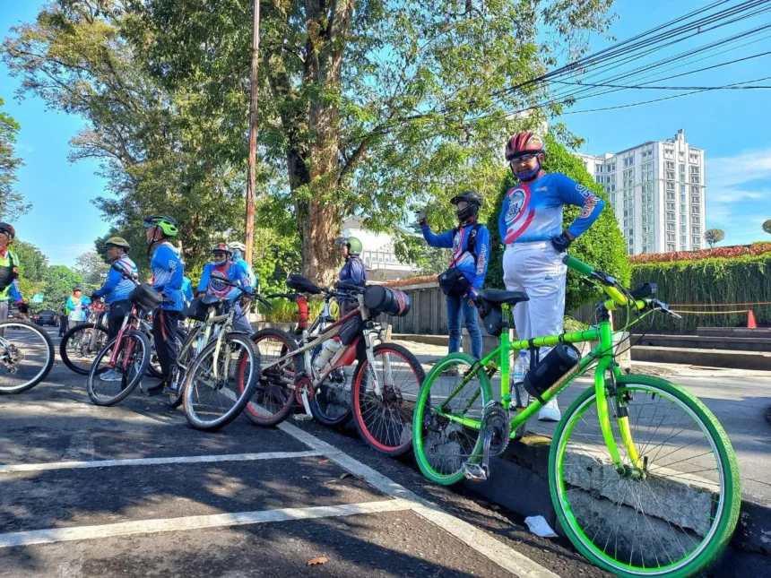 Semarakkan Hari Sepeda Sedunia 2024 dengan Bersepeda Bersama dan Membagikan Semangat Positif!