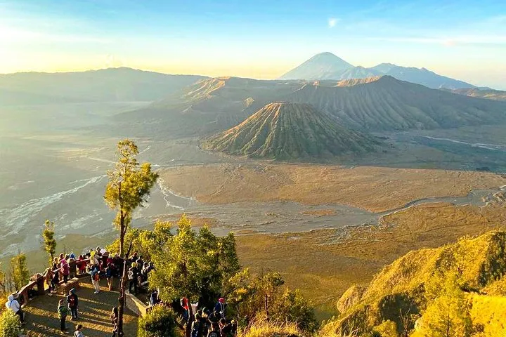 4 Tips Menginap dan Menikmati Sunrise di Bromo dengan Lebih Nyaman!!