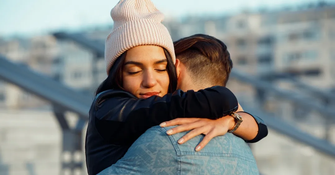 Momen Instagramable: 10 Ide Pose Foto Romantis Bersama Pasangan!