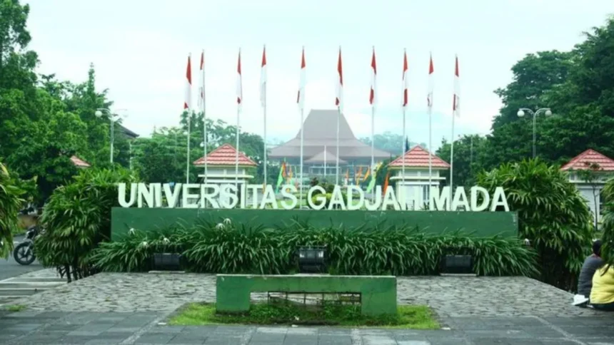 Kabar Buat Mahasiswa UGM: UKT Tidak dinaikkan? Ini Faktanya!