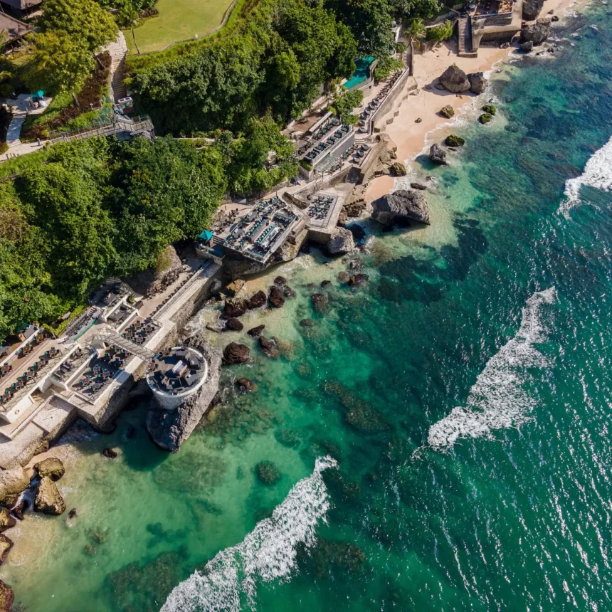 Bali Bakal Saingi Singapur dan Hong Kong Jadi Kota Perkantoran Global