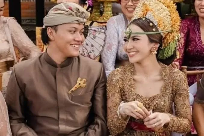 Cinta Adalah Satu-satunya Alasan Yang Kuat..! Seperti Mahalini Yang Rela Meninggalkan Agamanya Demi Rizky Febian Cintanya