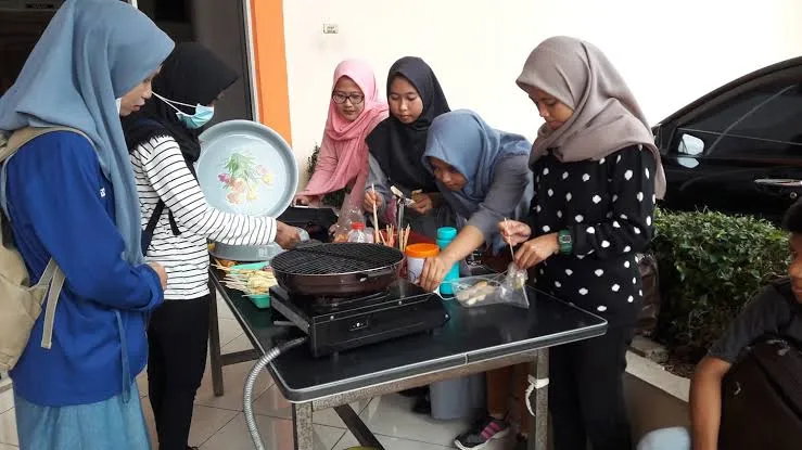 6 Ide Bisnis Buat Anak Kuliahan yang Mudah dan Menguntungkan