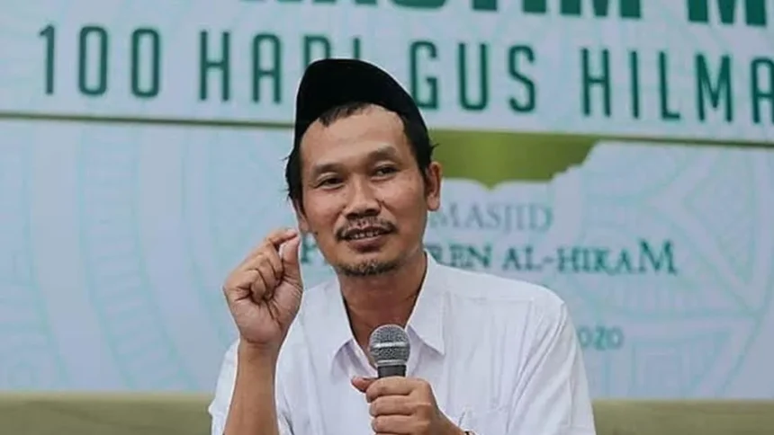 25 Kata-kata Mutiara Gus Baha yang Penuh Makna, Siapa yang Gak Tersentuh?