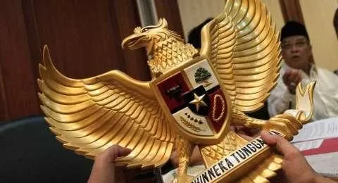 Kontroversi Pancasila, Antara Idealisme dan Realitas