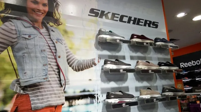 Skechers: Merek Sepatu Amerika di Tengah Kontroversi Pro-Israel