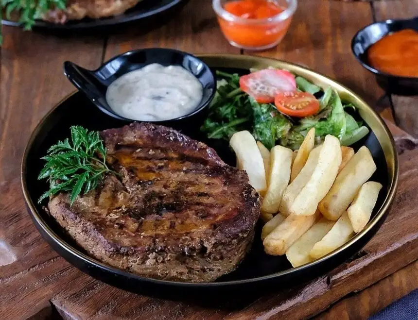3 Restoran Steak Terpopuler di Jakarta Selatan yang Wajib Dicoba (Ilustrasi)