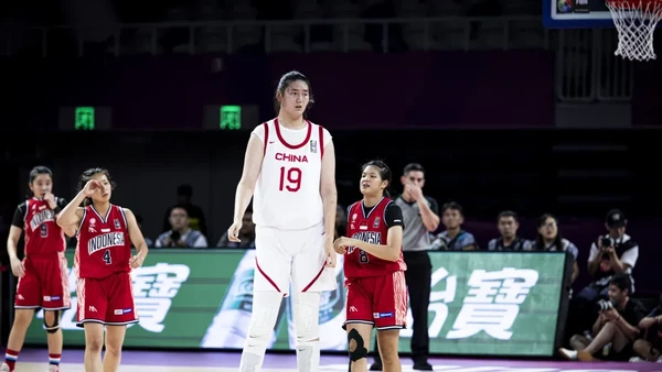 Mengenal Zhang Ziyu, Pebasket 17 Tahun yang Tingginya Bikin Melongo, Anak Siapa Sih Dia? (Ilustrasi)