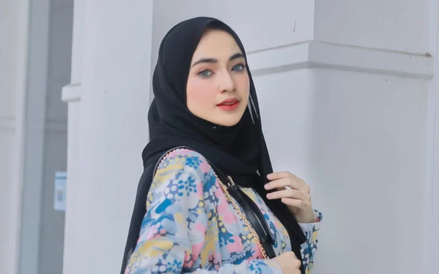 Profil Aida Selvia, Selebgram yang Memergoki Suami Lagi Open BO (Ilustrasi)