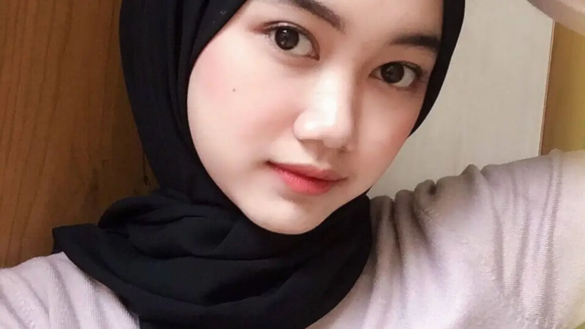 Jerawat Bikin Kesel? Coba 5 Produk Skincare Hijau Ini yang Terbukti Ampuh! (Ilustrasi)