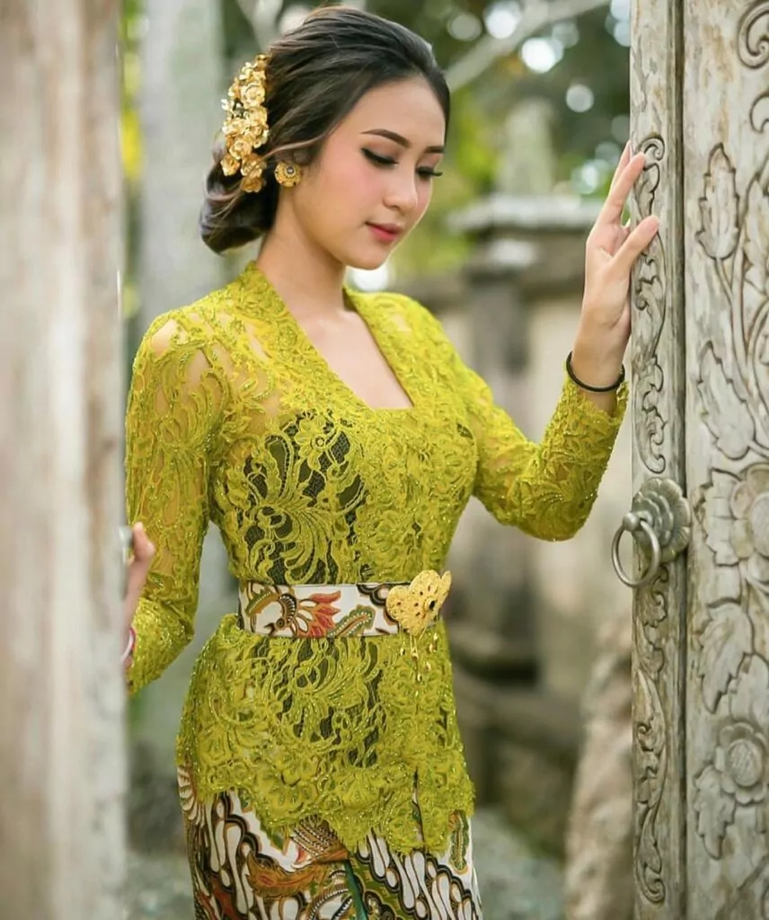 Contoh Kebaya Nasional dari Berbagai Daerah di Indonesia (Ilustrasi)