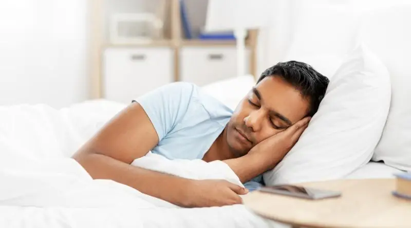 Pentingnya Pola Tidur yang Teratur untuk Kesehatan Jangka Panjang (Ilustrasi)