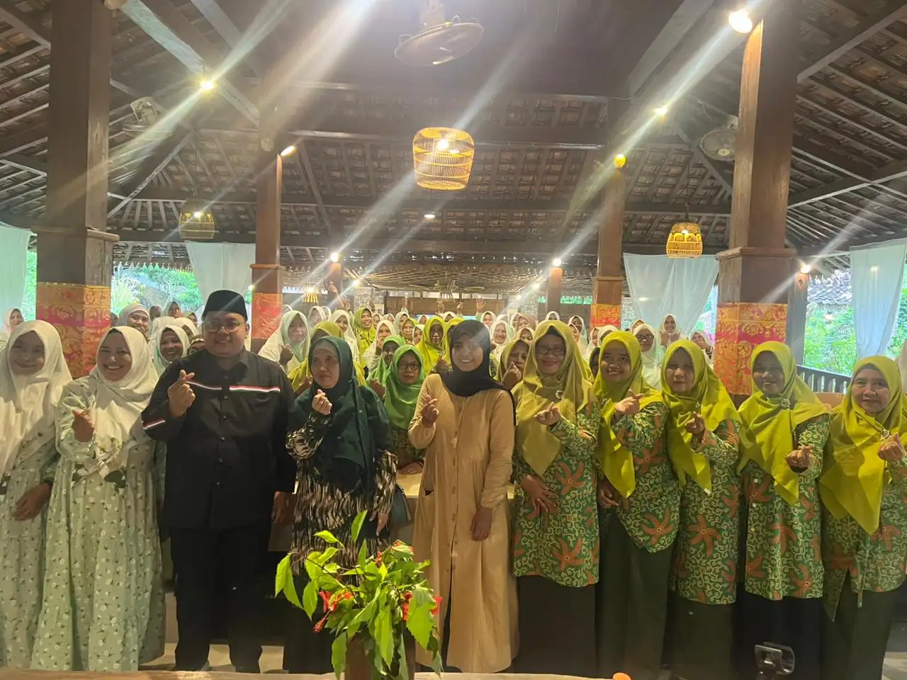 Sosialisasi Pinjol dan Judol, Gus Muhdi: Ini Kejahatan yang Luar Biasa dan Harus Diberantas (Ilustrasi)