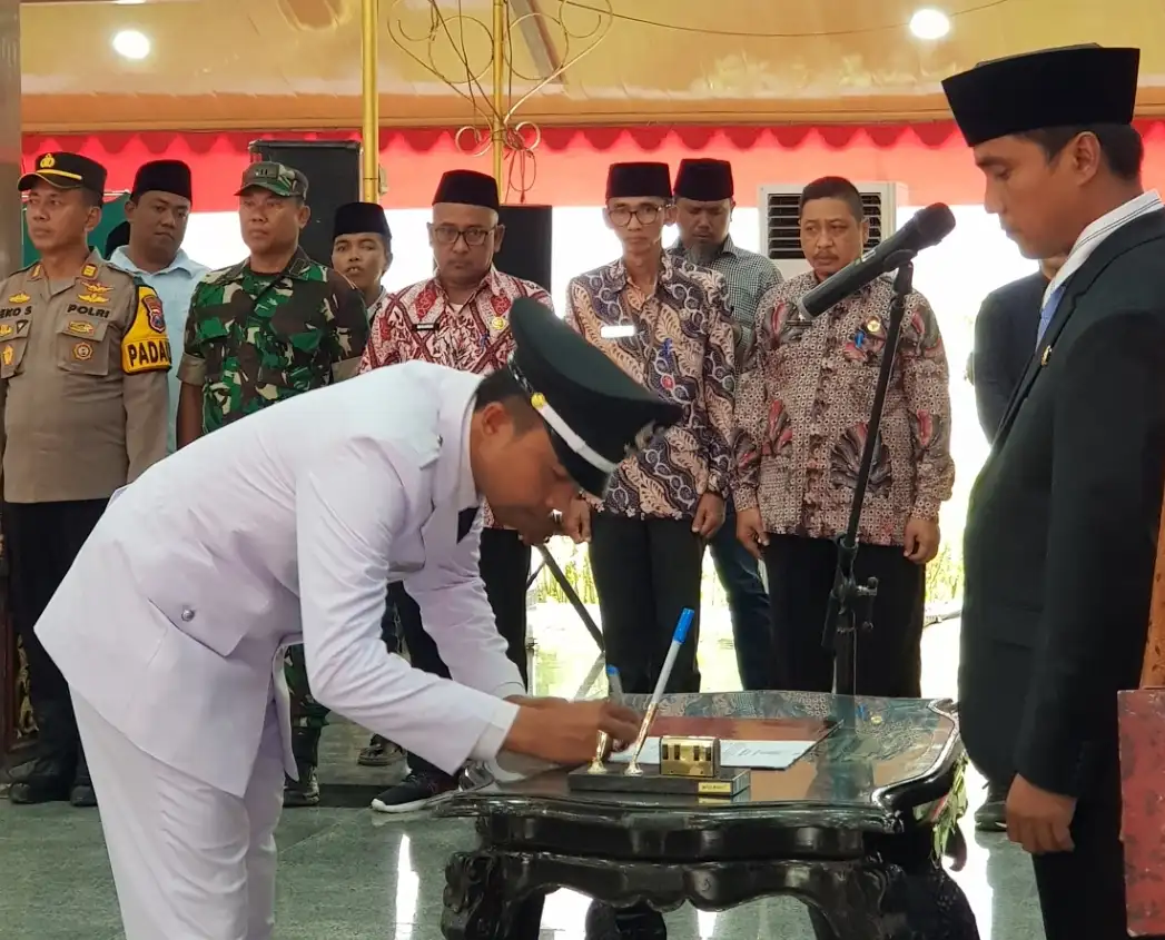 Zaiqulhak Al Farisi Resmi Dilantik sebagai PAW Kepala Desa Pangeleyan, Komitmen Berikan Pelayan Terbaik (Ilustrasi)