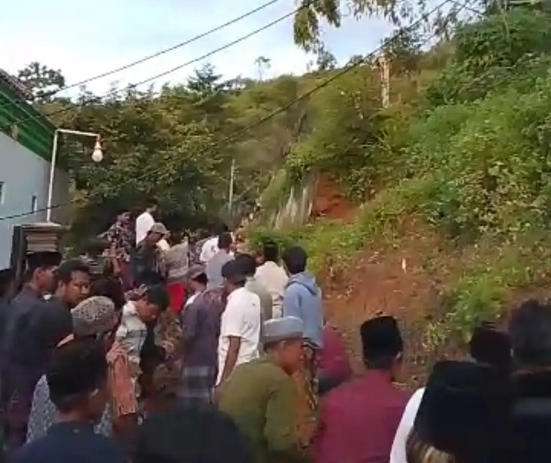 Foto: Tangkapan layar video yang berhasil di abadikan warga saat dilokasi kejadian (Ilustrasi)