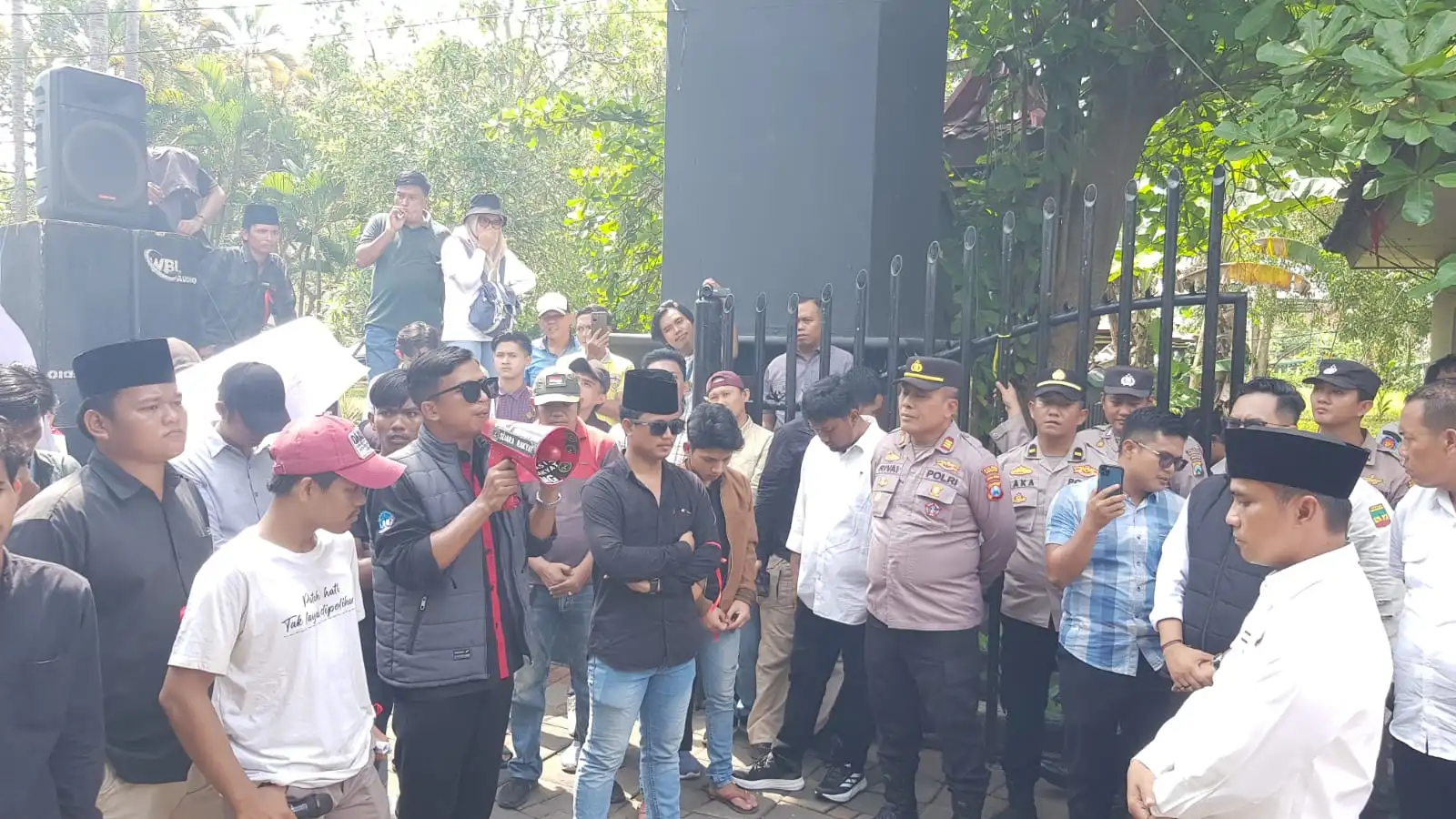 Mahasiswa Himaba Desak Bupati Segera Bertindak, Selesaikan Tiga Masalah Krusial di Bangkalan (Ilustrasi)