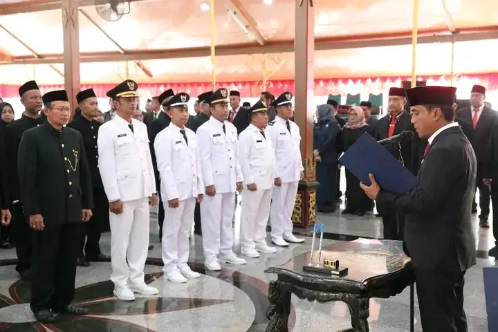 Bupati Lukman Hakim Lakukan Rotasi Besar-besaran Pejabat di Bangkalan (Ilustrasi)