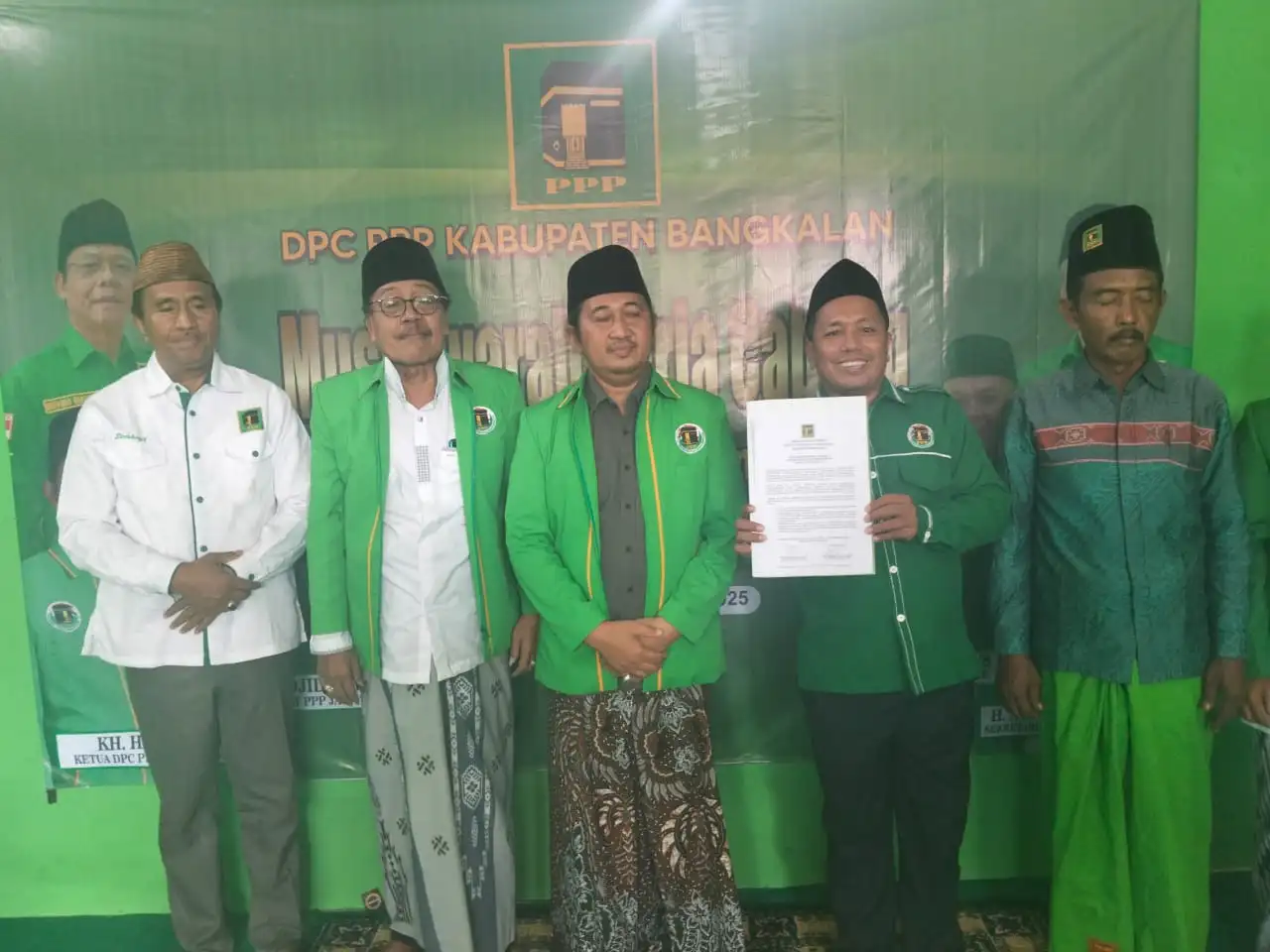Mukhtamar ke X, DPC PPP Bangkalan Dorong H. Mardiono Pimpin Partai Kembali (Ilustrasi)