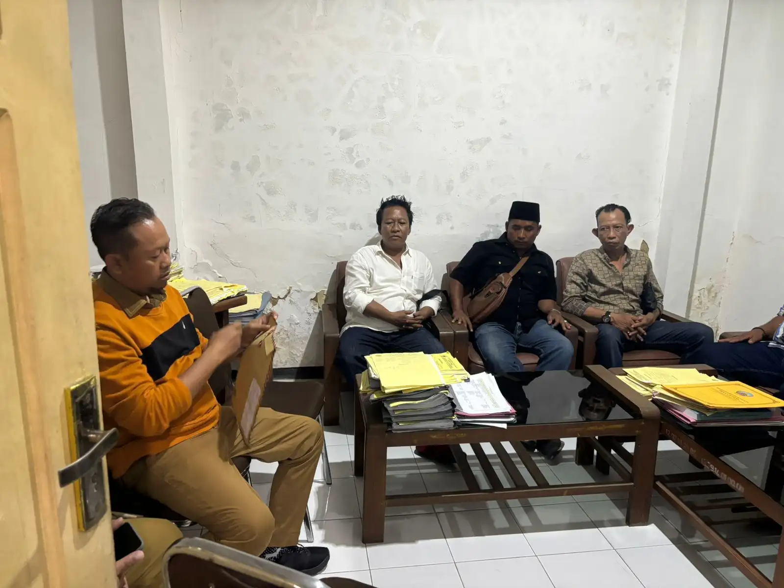 Warga Pertanyakan Netralitas Inspektorat Bangkalan dalam Audit Dana Desa Lombang Laok (Ilustrasi)