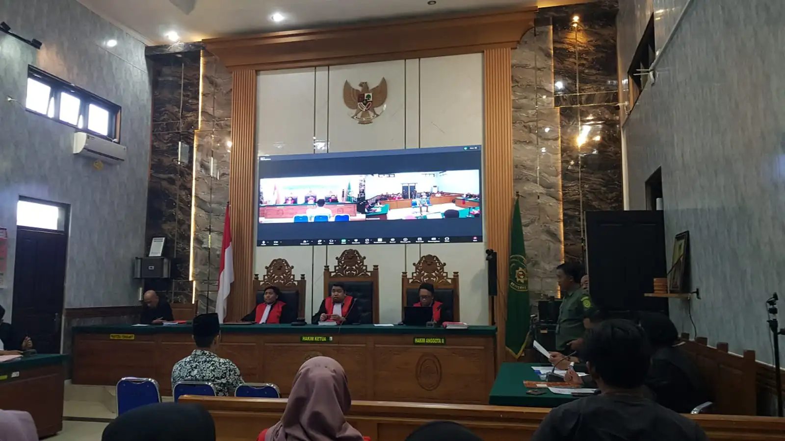 Terseret Kasus Penganiayaan, Kades Geger Jalani Sidang Perdana di PN Bangkalan (Ilustrasi)