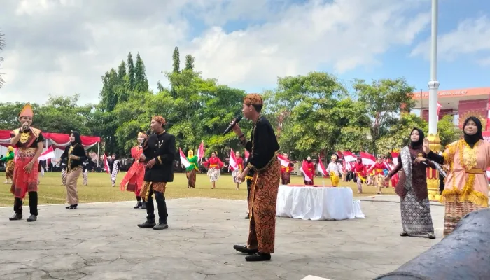 Tarian Nusantara Semarakkan Upacara HUT ke-81 Kemerdekaan RI di Sumenep (Ilustrasi)